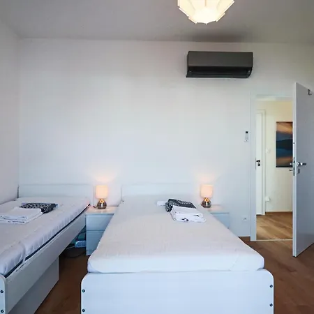 Mikulovske Zahrady Mikulov