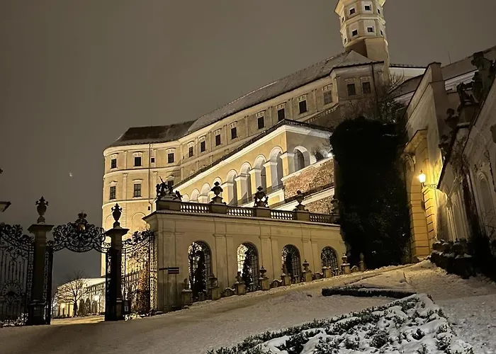 Mikulovske Zahrady Mikulov